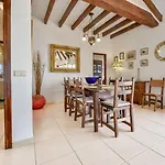 Guzman - Arcadien Villa